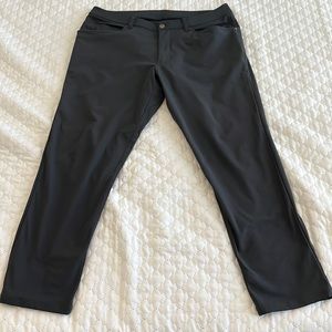 Lululemon ABC Golf/Casual Pant